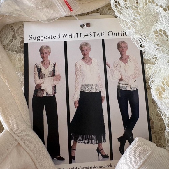 White Stag Ivory Lace Top - Picture 3 of 3